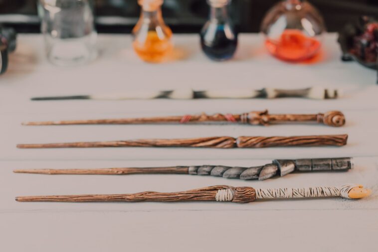 Tout savoir sur la baguette Bellatrix : histoire et caractéristiques
